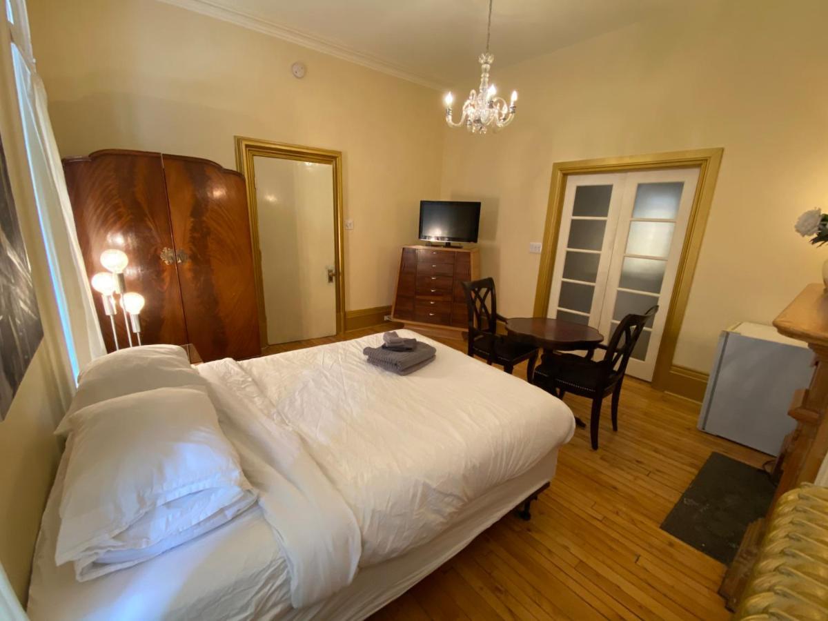 אוטווה Gold Door Inn מראה חיצוני תמונה